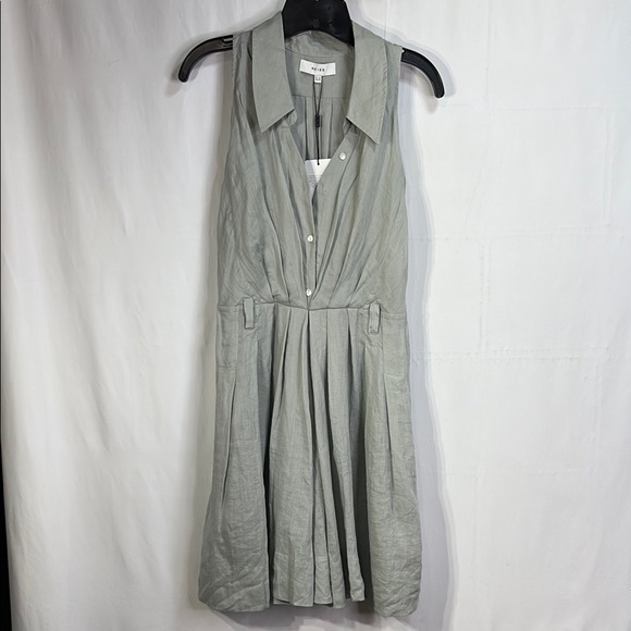 Reiss Dresses & Skirts - ♠️ nwt Reiss Green Pleated Midi Dress sleeveless full skirt